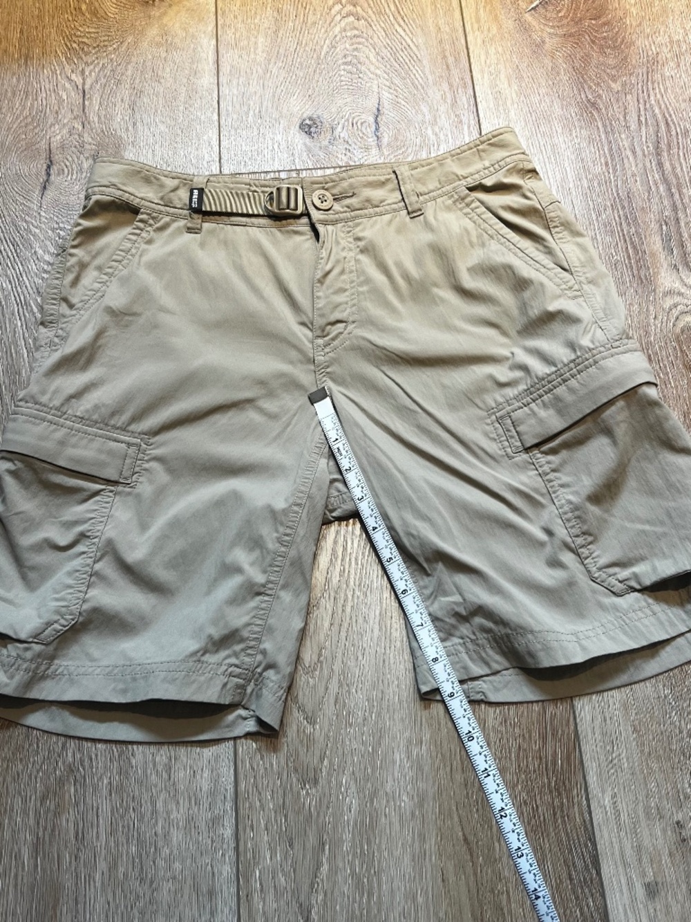REI CO-op Sahara Women's Shorts | 9" Inseam - Picture 7 of 11